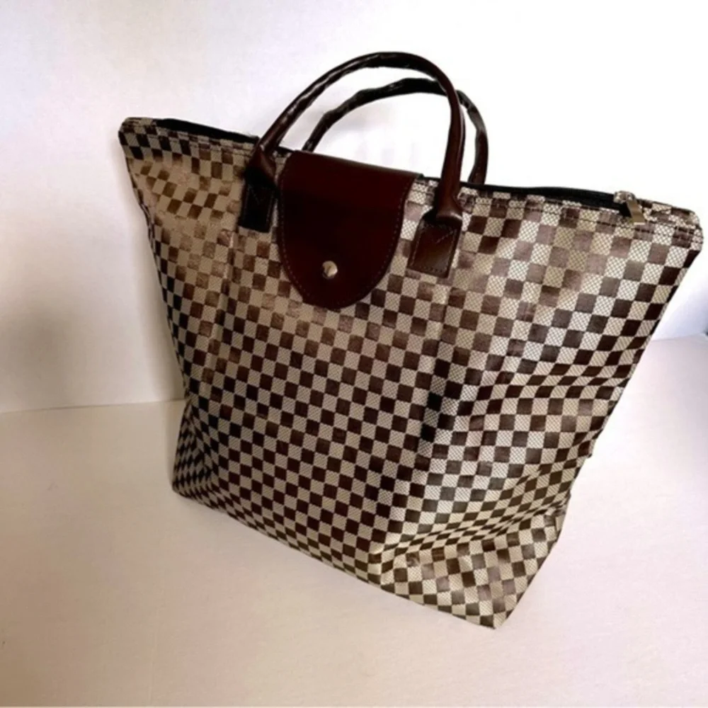 Checkered tote travel bag that rolls up Tan and brown NWOT